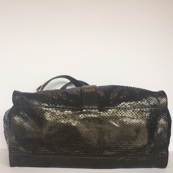 Gucci Soft Stirrup Python Bag - Picture 3 of 8